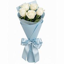 Букет 5 Белых роз Проуд в Софрино