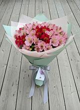 Букет цветов из:  Альстромерии #REPLACE_PRED# Софрино