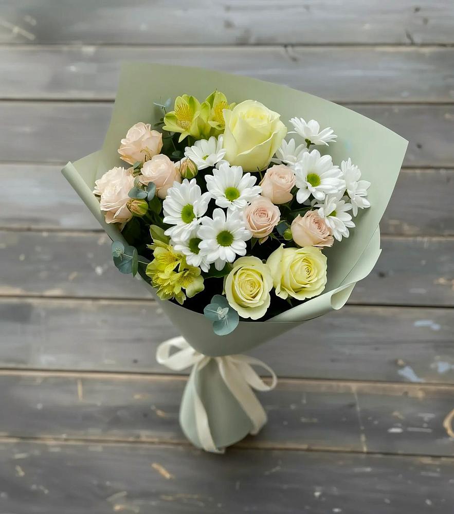Букет цветов из: Альстромерии, Розы и Хризантемы в Софрино