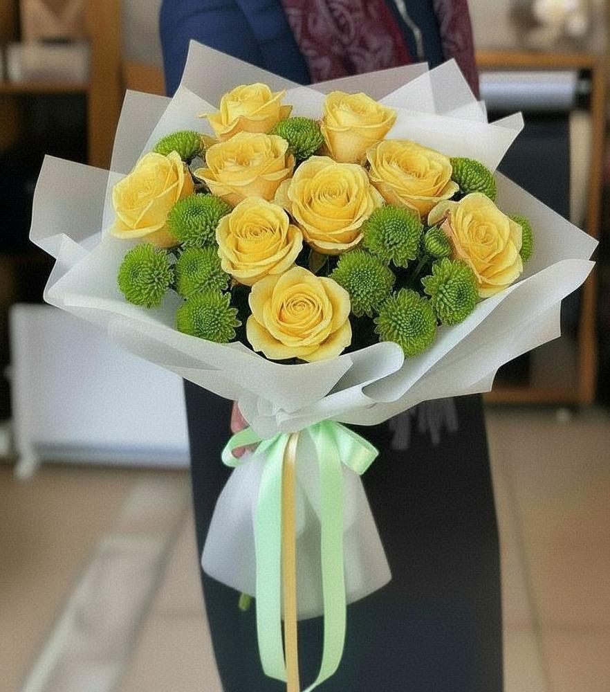 Букет цветов из: Хризантемы и Розы в Софрино