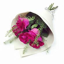 Букет цветов из:  Розы в Софрино