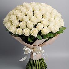 Букет 101 беля роза Белоснежка в Софрино