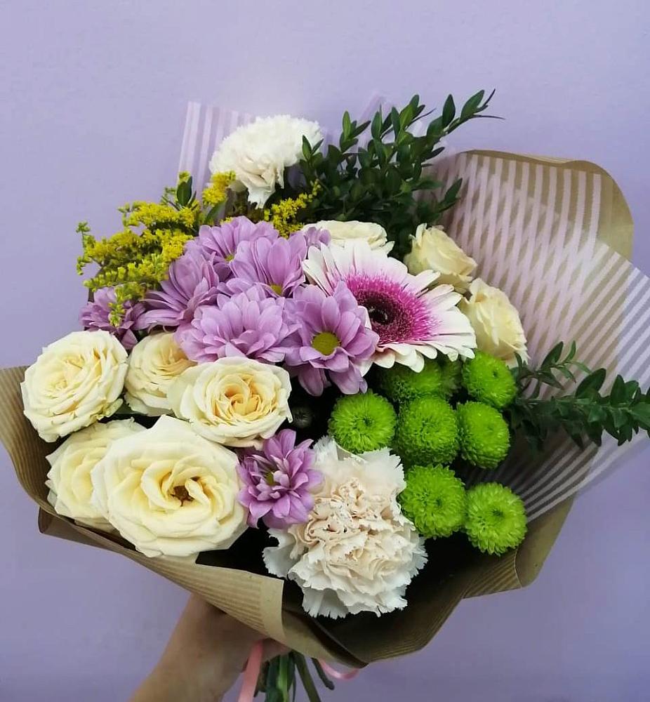 Букет цветов из: Хризантемы, Розы, Гвоздики и Герберы в Софрино