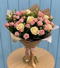Букет цветов из:  Розы в Софрино