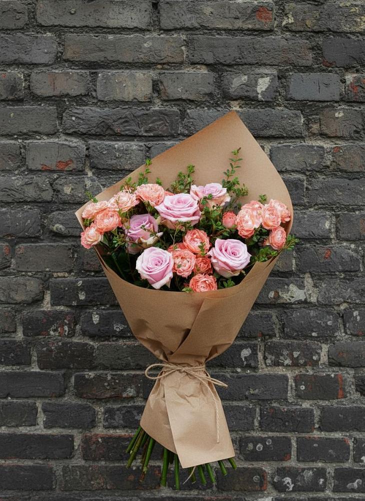 Букет цветов из: Розы в Софрино