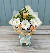 Букет цветов из:  Герберы, Розы и Хризантемы в Софрино