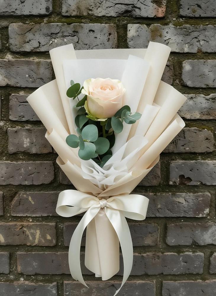 Букет цветов из: Розы в Софрино