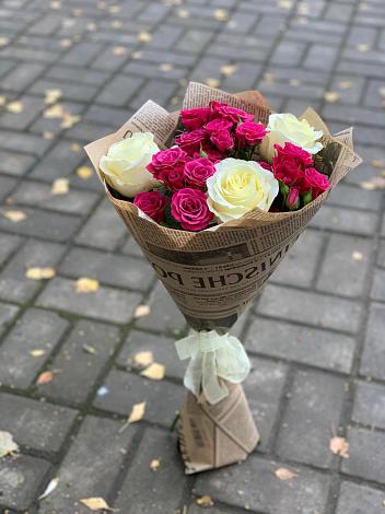 Букет цветов из: Розы в Софрино