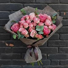 Букет цветов из:  Розы в Софрино